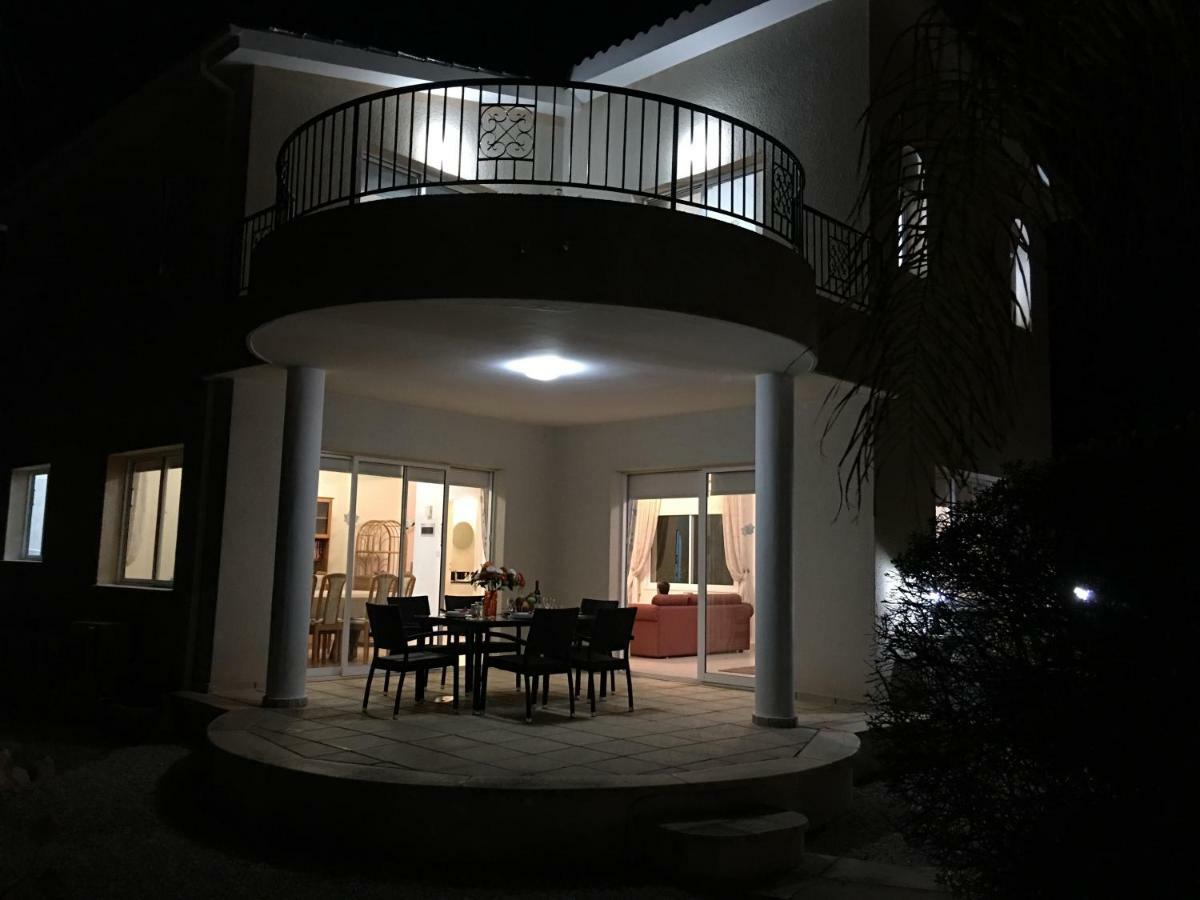 Villa Anthiana Coral Bay Exteriör bild