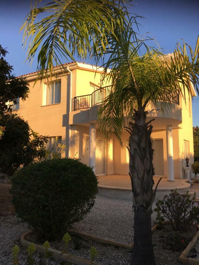 Villa Anthiana Coral Bay Exteriör bild
